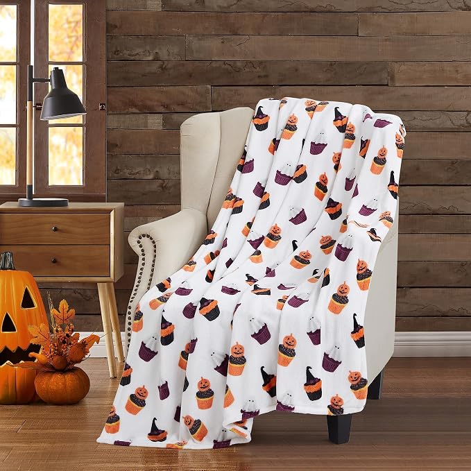 Halloween Ghost Fleece Throw Blanket, Cute Ghosts & Pumpkins, 50x60 | Ultra-soft cozy flannel fleece, for sofa bed couch chair & dorms, spooky Halloween décor, durable and machine washable.