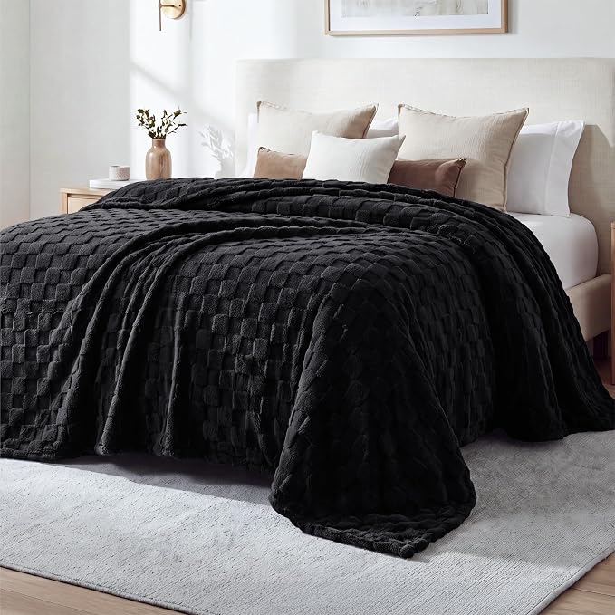 Bedsure Checkered Soft Cozy Fleece Full Blanket for Bed, Black, 84"×90" | Couch/Sofa/Bed, Lightweight, Soft Cozy Cute, All Season, Gifts for Men, Home Decor