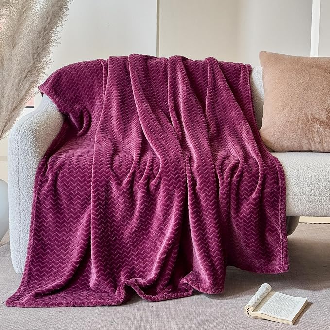 Simple&Opulence Wine Fleece Throw Blanket Lightweight Super Soft Cozy Flannel Blanket with Wave Textured for Sofa Couch Bedroom Decor Camping 50x60 Inches All Season Use（Wave Wine