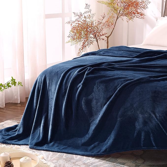 BEDELITE Fleece Blanket Soft Plush Queen Size Bed Blanket Navy 90"x90" | Ultra Soft Fleece, Plush Microfiber, Lightweight Warmth, All Season Comfort, Fade Resistant, Machine Washable,Perfect for Bed