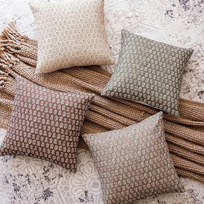 Foindtower Set of 2 Decorative Vintage Floral Print Throw Pillow Covers Neutral Modern Farmhouse Cushion Covers Boho Home Decor for Sofa Couch Chair Bedroom Living Room,22×22 Inch,Wine Red