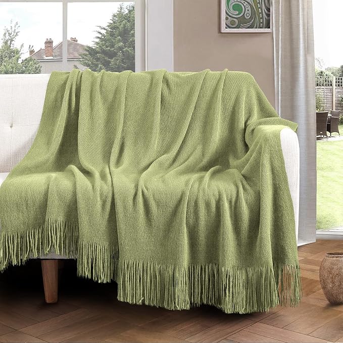 Vonty Olive Green Knitted Throw Blanket with Tassels Fringe, 50x60 Acrylic | Super Soft And Lightweight, Year-Round Cozy Warmth, Farmhouse Decorative Style, Machine Washable, for Couch, Sofa or Bed