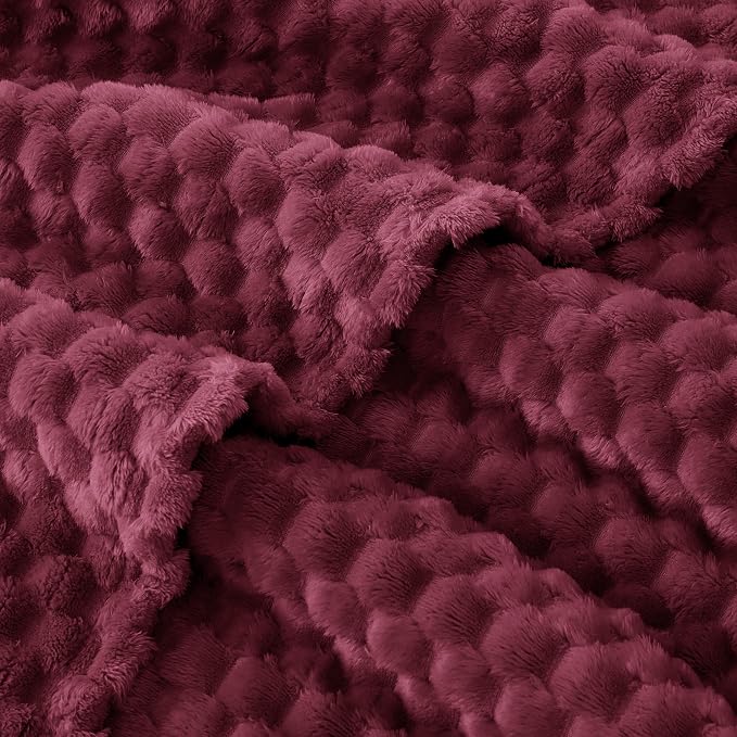 EXQ Home Gentle Soft Fleece Throw Blanket – Cozy Lightweight 3D Imitation Turtle Shell Jacquard Blanket for Couch Bed – All-Season Warm Fuzzy Flannel Blanket for Women Mom Her Gifts(60"x80",Burgundy)
