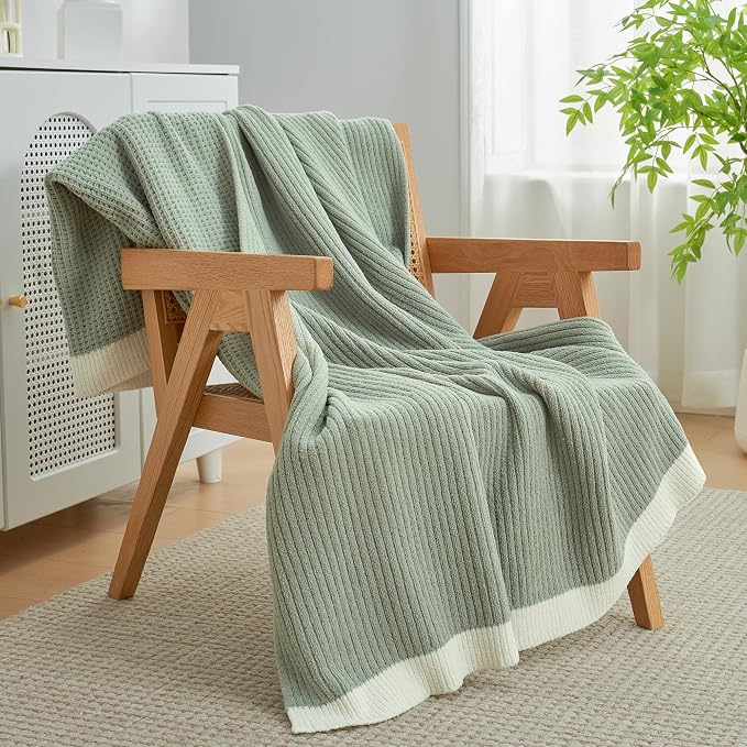 Chenille Throw Blanket, Soft Cozy Waffle Throw for Couch & Sofa, Warm Yet Lightweight, Breathable All-Season Throws for Women Men, Housewarming, Birthdays, 50"x60", Green