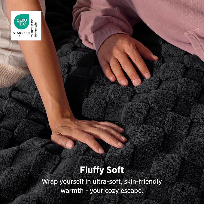 Bedsure Checkered Soft Cozy Twin XL Blanket for Bed, Black, 66"×90" | Couch/Sofa/Bed, Lightweight, Soft Cozy Cute, All Season, Gifts for Men, Home Decor