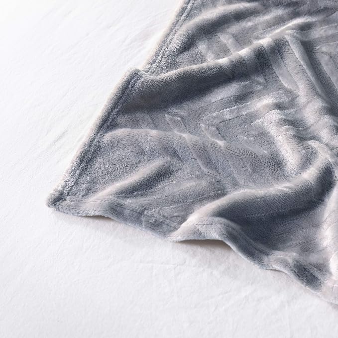 Whale Flotilla Flannel Fleece Fall Bed Blanket King Size, Silver Grey | Lightweight Breathable Soft Bedspread, Plush Fluffy Coverlet Chevron Design Decorative Blanket for Home Life, 90x104 Inch