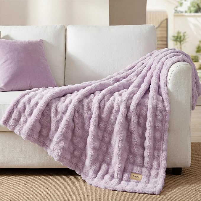 Bedsure 3D Fleece Bubble Blanket for Couch - GentleSoft Purple Throw Blanket for Sofa Bed Room Decor - Luxury Soft Cozy Gifts for Women, Lightweight, All Seasons, Light Purple, 50"×70"