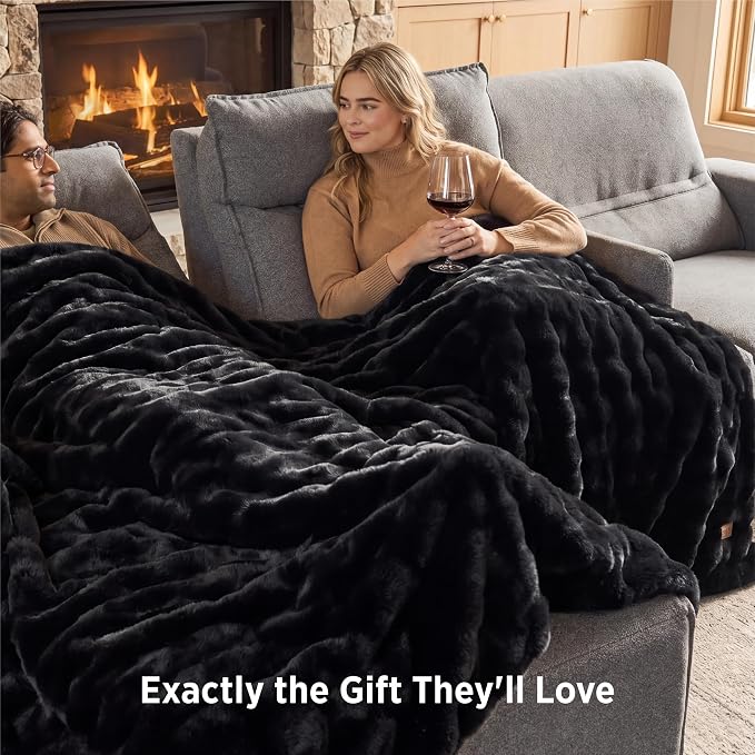 Bedsure GentleSoft Bubble Faux Fur King Size Blanket for Bed, Fluffy Fuzzy King Blanket for Winter, Soft Cozy Faux Fur Bedding Thick Warm Plush Decor for Bedroom, Black, 104x90