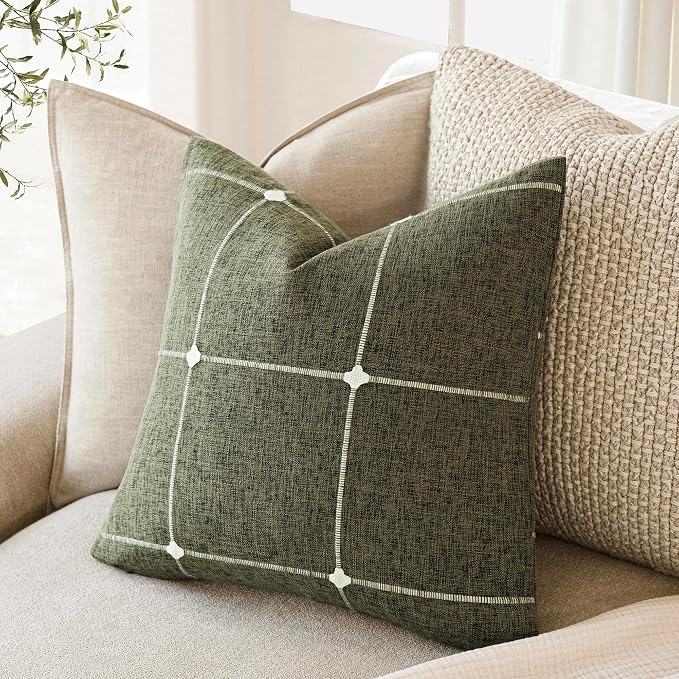Foindtower Pack of 2 Decorative Faux Linen Jacquard Check Throw Pillow Covers Farmhouse Cushion Cover with Grid Textured Accent Pillowcase for Couch Sofa Living Room Home Decor,20×20 Inch,Olive Green