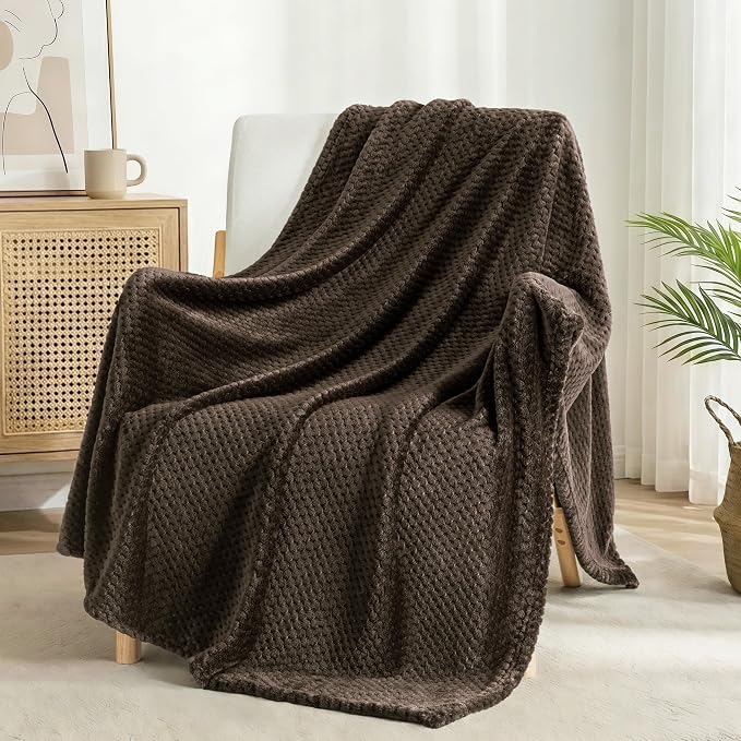 Exclusivo Mezcla Soft Waffle Fleece Bed Blanket Queen Size, Coffee | Lightweight Plush Blanket for Bed, Bedroom, Cozy Flannel with Waffle Texture, Stylish Home Decor, All Season, 90x90 Inches