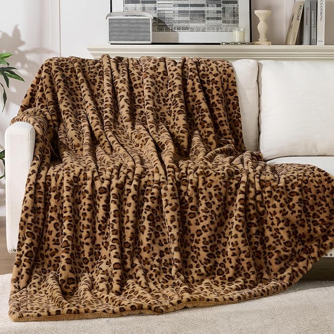 GALMAXS7 Cheetah Print Throw Blanket, Double-Sided Plush Faux Fur, 50"x60" | 500GSM Faux Fur,Double-Sided Leopard Design,Ultra Soft Plush Feel,All Season Cozy Blanket,No Shedding,Machine Washable