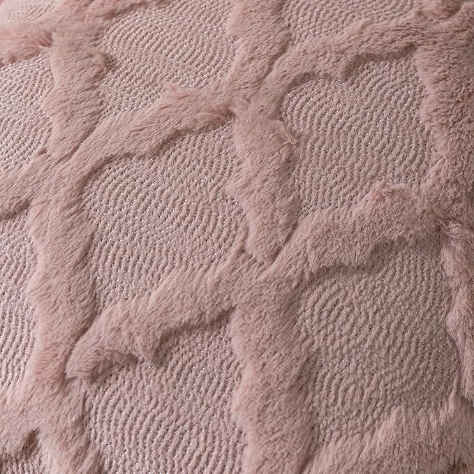 Set of 2 Soft Moroccan Throw Pillow Covers 20x20 Inch Plush Boho Decorative Pillow Cover Accent Cushion Case for Couch Sofa Bed, Pink