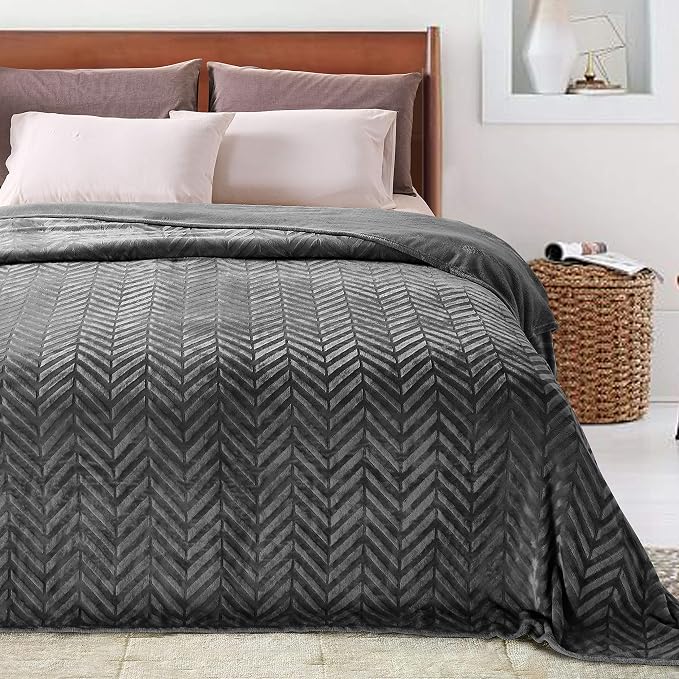 Whale Flotilla Flannel Fleece Fall Bed Blanket King Size, Dark Grey | Lightweight Breathable Soft Bedspread, Plush Fluffy Coverlet Chevron Design Decorative Blanket for Home Life, 90x104 Inch