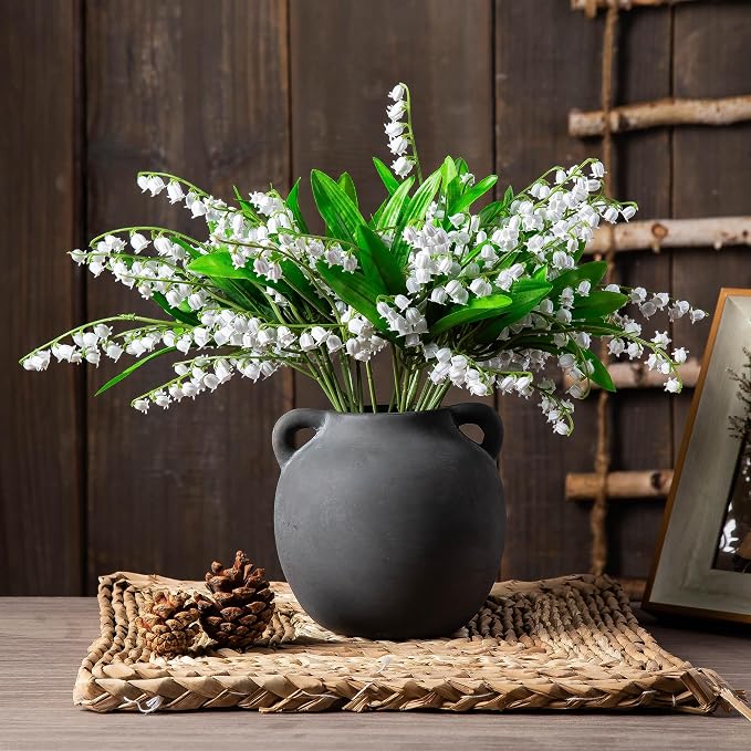Black Vase Home Decor - 6in Ceramic Vase for Flowers - Small Round Vases for Decor - Farmhouse Vases for Pampas Grass, Decorative Vase for Bouquet, Lyeec Clay Pottery Rustic Terracotta Vase
