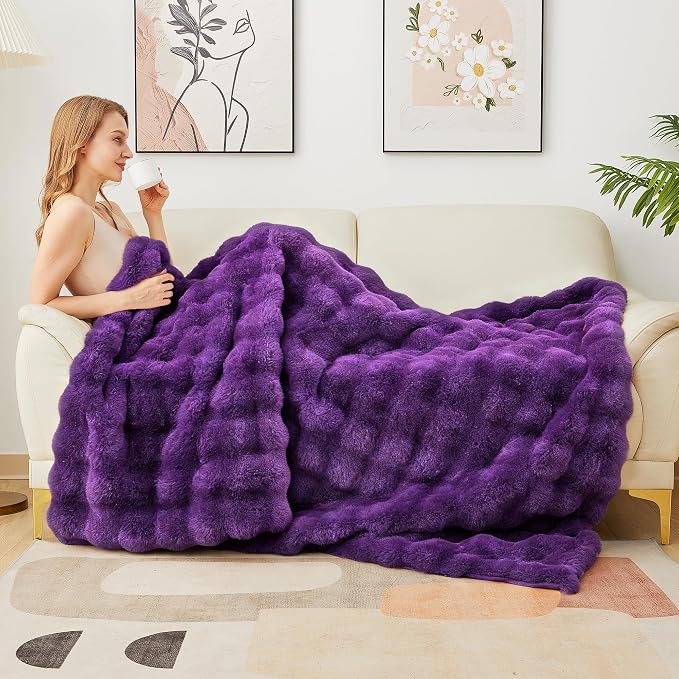 Latepis Purple Throw Blanket for Couch Bubble Cute Soft Warm Faux Fur Blanket for Sofa Bedroom Cozy Blankets for Women Gift Luxury Blankets for Woman Gifts 50''x60'', 860GSM