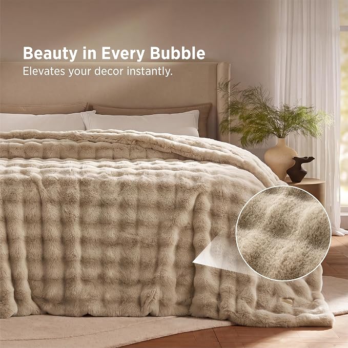 Bedsure GentleSoft Bubble Faux Fur Blankets Queen Size, Fluffy Fuzzy Queen Blanket for Bed, Soft Cozy Faux Fur Bedding for Winter, Thick Warm Plush Bed Cover, Beige, 90x90