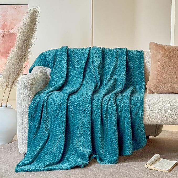 Simple&Opulence Teal Fleece Throw Blanket Lightweight Super Soft Cozy Flannel Blanket with Wave Textured for Sofa Couch Bedroom Decor Camping 50x60 Inches All Season Use（Wave Teal