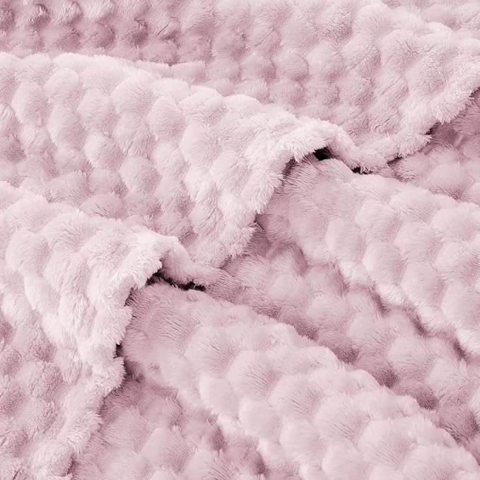 EXQ Home Gentle Soft Fleece Throw Blanket – Cozy Lightweight 3D Imitation Turtle Shell Jacquard Blanket for Couch Bed – All-Season Warm Fuzzy Flannel Blanket for Women Mom Gifts(50"x60",Purplish Pink)