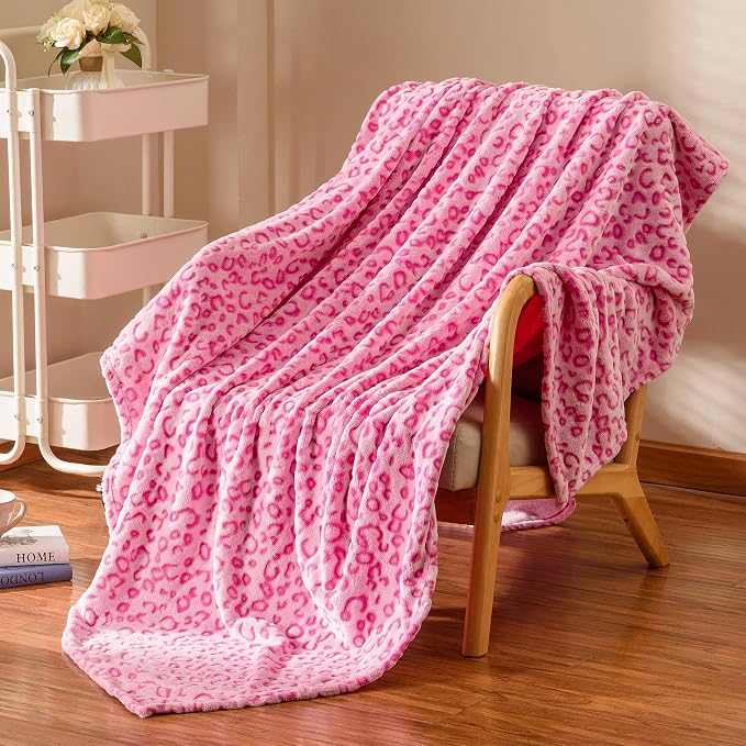 Excervent 3D Leopard Print Throw Blanket for Bed, 50x60 inches, Pink | 280 GSM Lightweight Fleece Cheetah Throw Blanket for Couch Sofa Bed, Super Soft Cozy Warm Blankets, Suitable for All Seasons