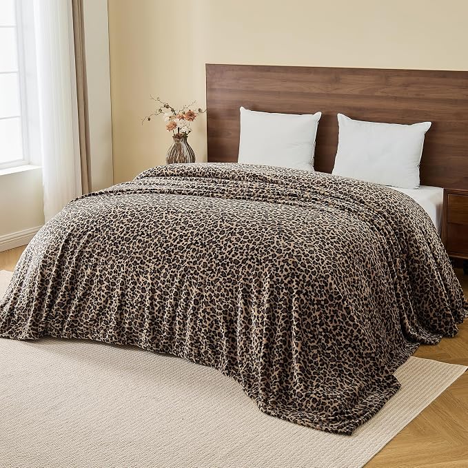 Edenleaf Leopard Print Blanket Fleece Throw for Bed Sofa Travel and Camping, Super Soft Cozy Fluffy Plush Cheetah Print Blanket for All Seasons 90"x90" (Mocha Brown)
