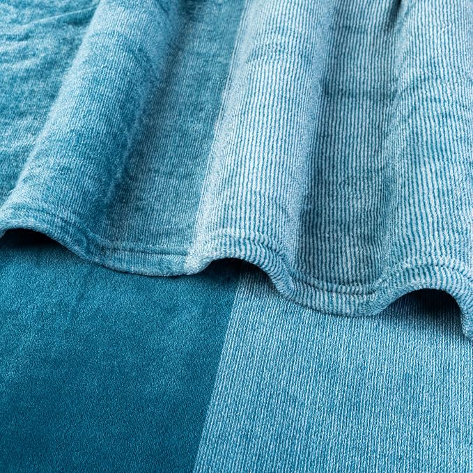PAVILIA Teal Blue Ombre Fleece Throw Blanket for Couch Sofa Bed, 60x80 Twin | Gradient, Soft Plush Flannel Fleece, Lightweight Accent Blanket, Warm All Season, Machine Washable, Cozy Decor Gift