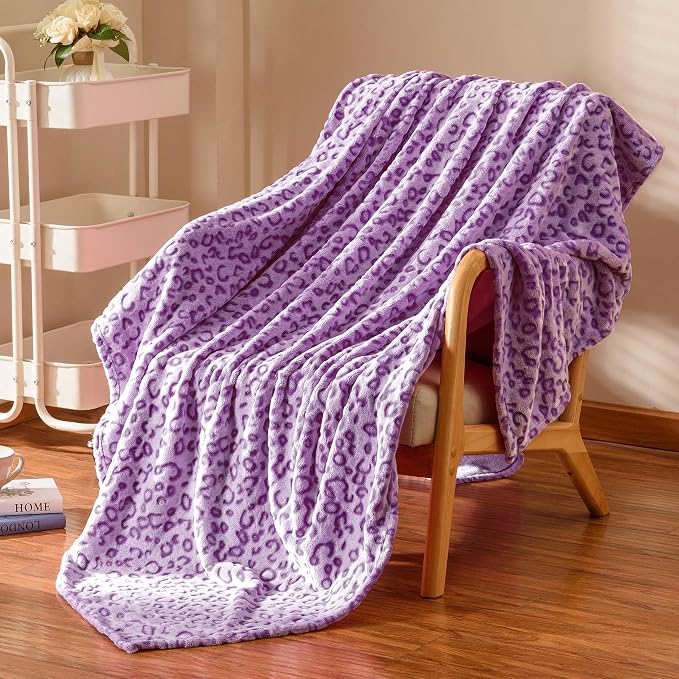 Excervent 3D Leopard Print Throw Blanket for Bed, 40x50 Inches, Purple | 280 GSM Lightweight Fleece Cheetah Throw Blanket for Sofa, Super Soft Cozy Gifts for Kids & Pets, Suitable for All Seasons