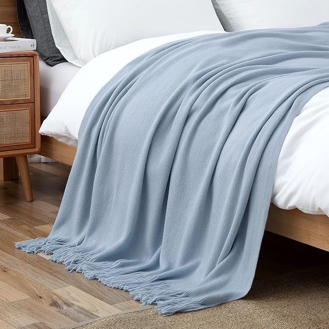 Vonty Light Blue Knitted Throw Blanket with Tassels Fringe, 50x60 Acrylic | Super Soft And Lightweight, Year-Round Cozy Warmth, Farmhouse Decorative Style, Machine Washable, for Couch, Sofa or Bed
